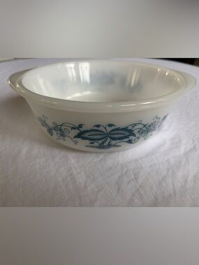Blue Floral Glass Mixing Bowl - Vintage Style